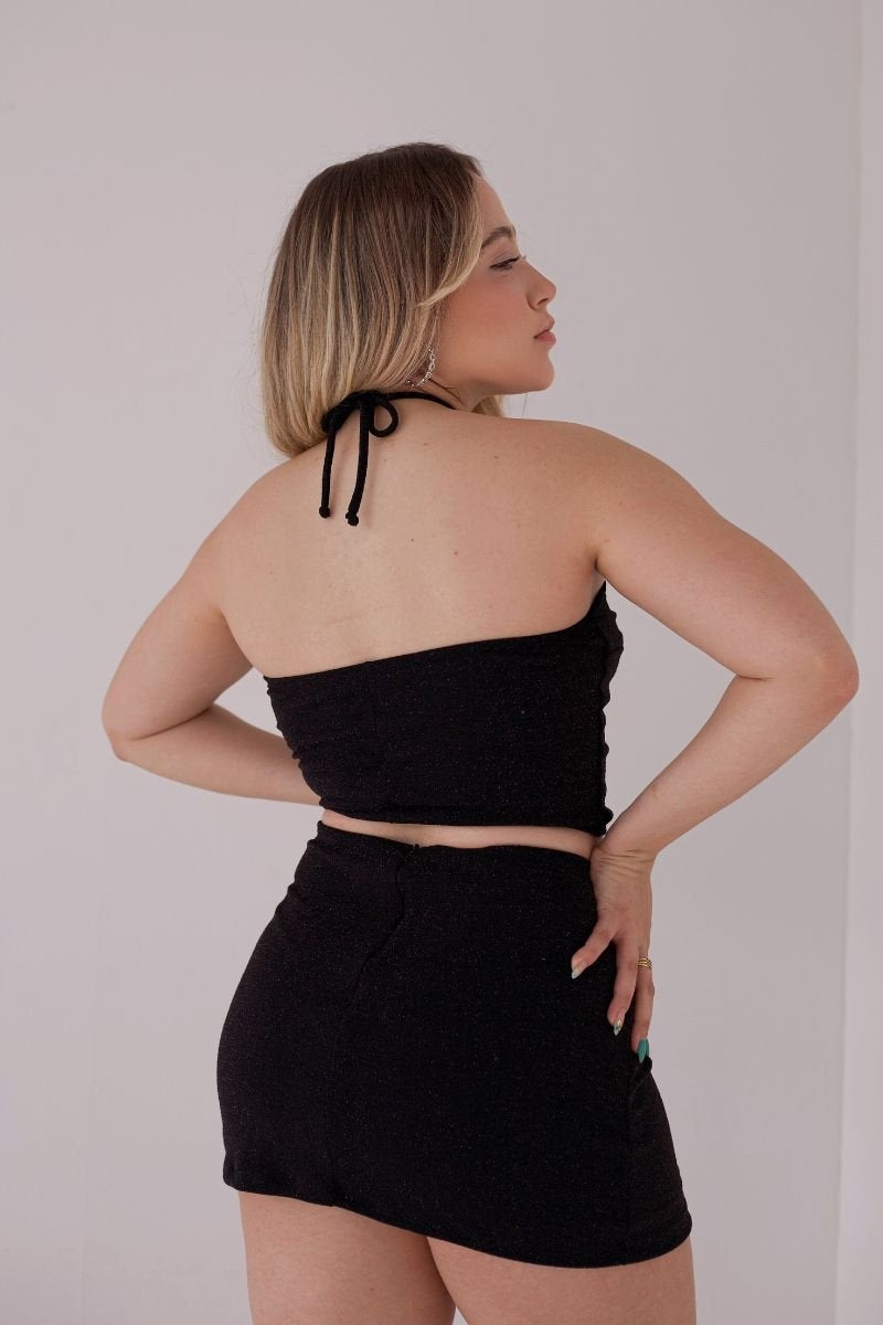 Top Decote Triângulo Lurex Preto