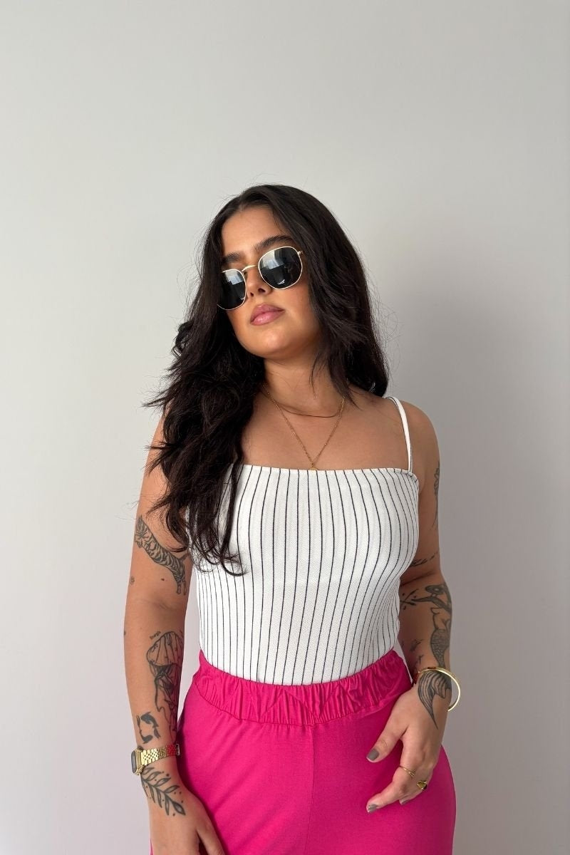 Body Minimal Listras Branco e Preto