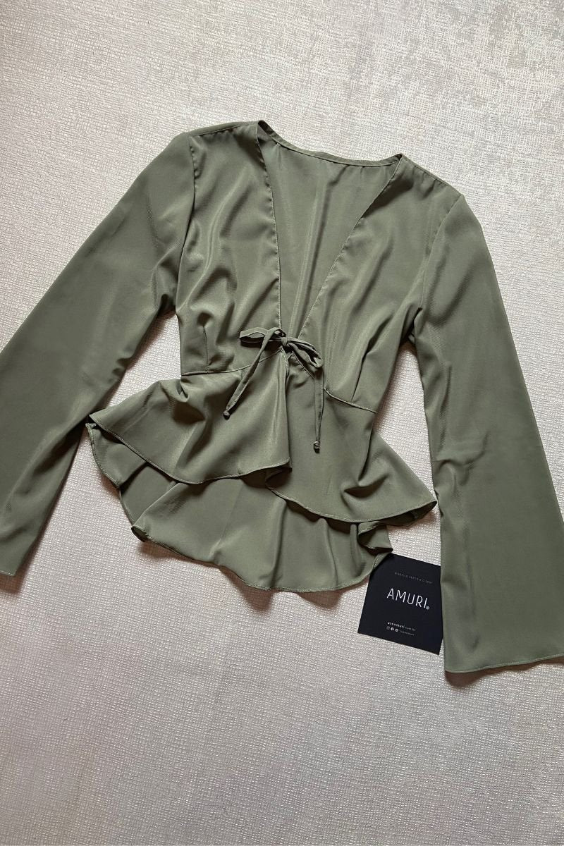 Blusa Leve Decote V Oliva