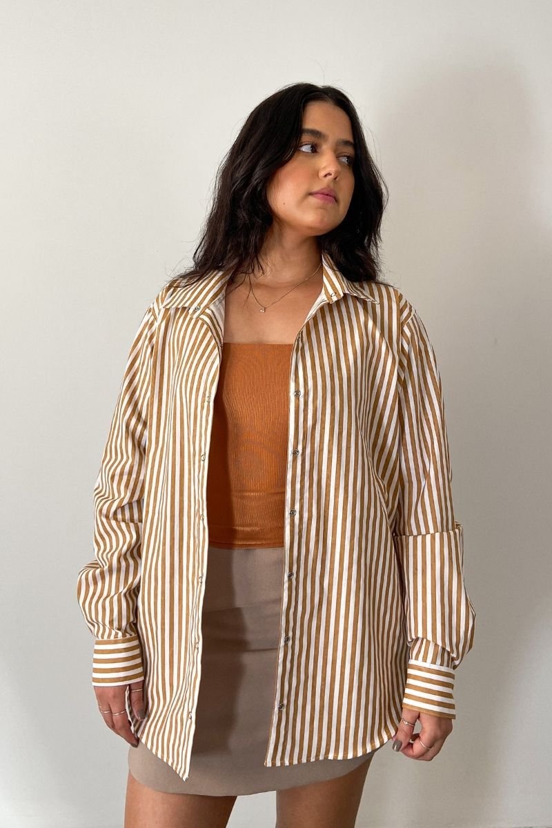 Camisa Máxi Conforto Listras Branco e Amarelo Mel