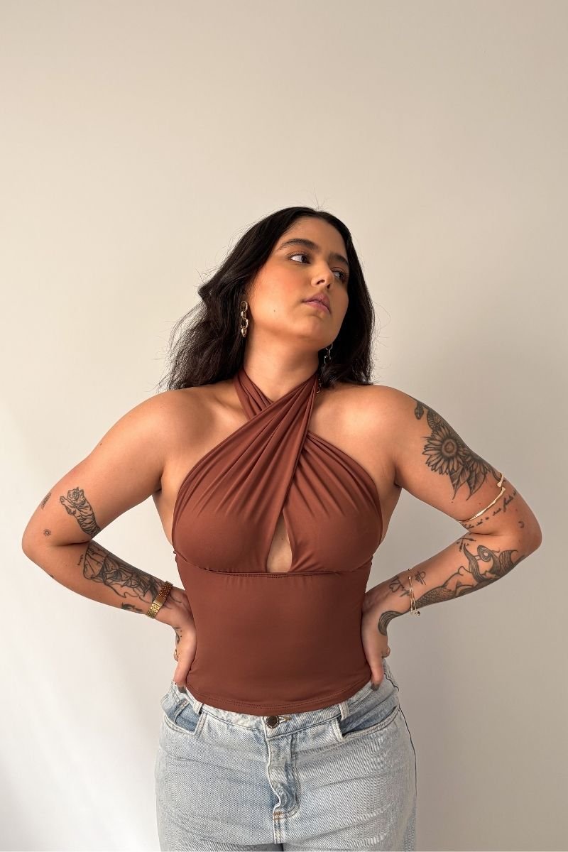 Blusa Frente Única Chocolate