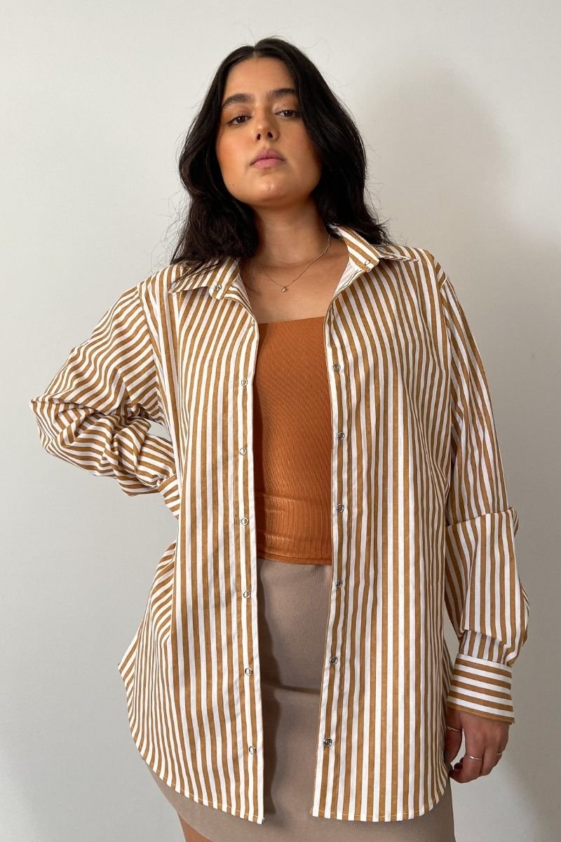 Camisa Máxi Conforto Listras Branco e Amarelo Mel