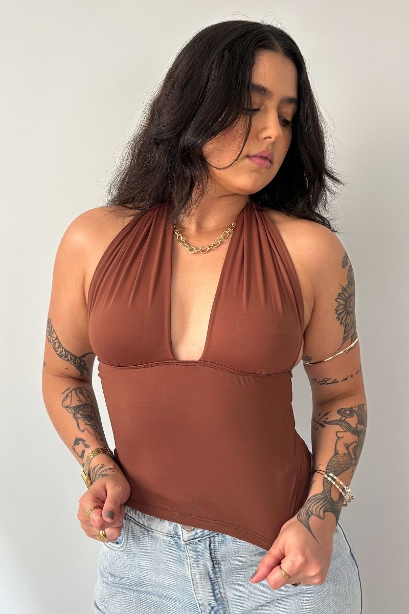 Blusa Frente Única Chocolate