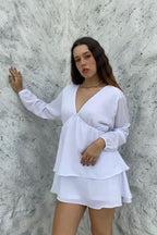 Vestido Vênus Decote V e Camadas Branco + Short