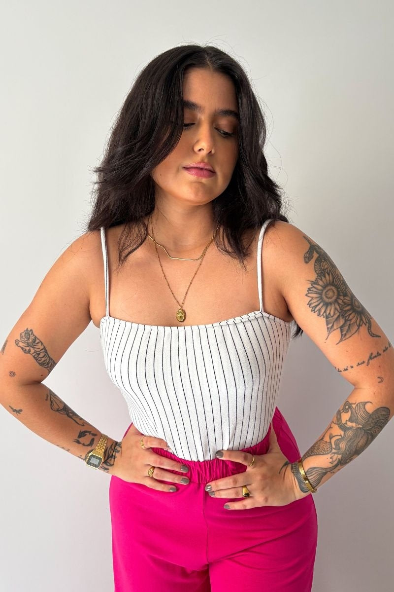 Body Minimal Listras Branco e Preto