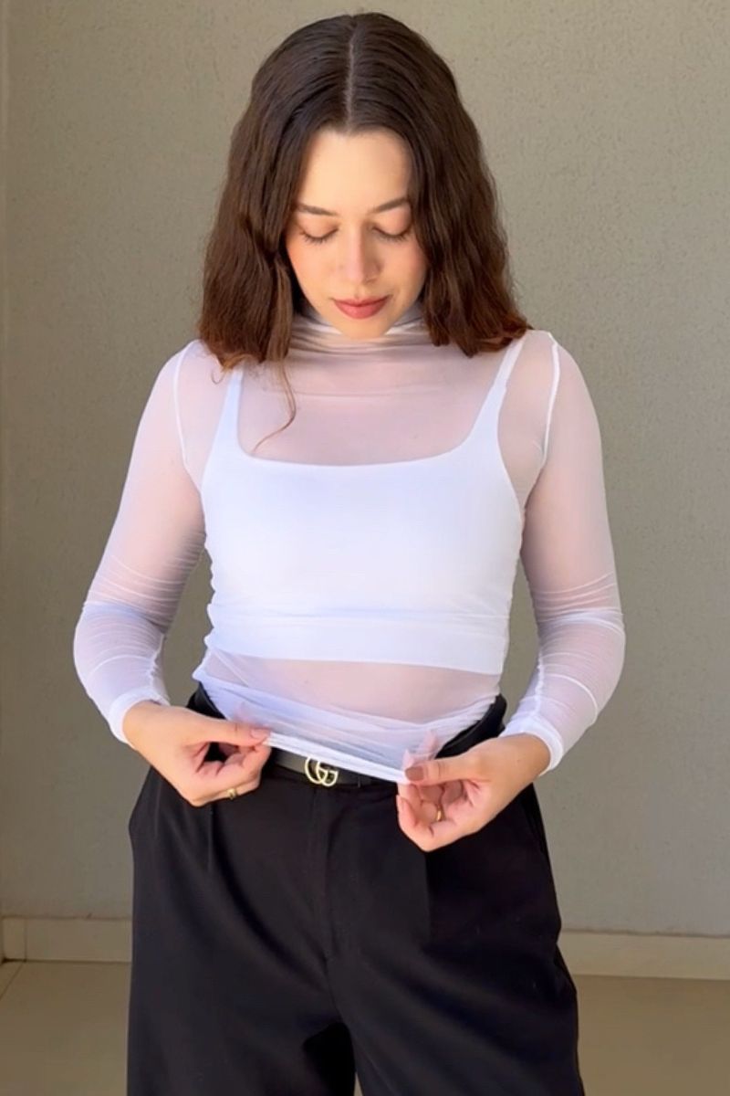 Blusa Tule Manga Longa e Gola com Top Branca