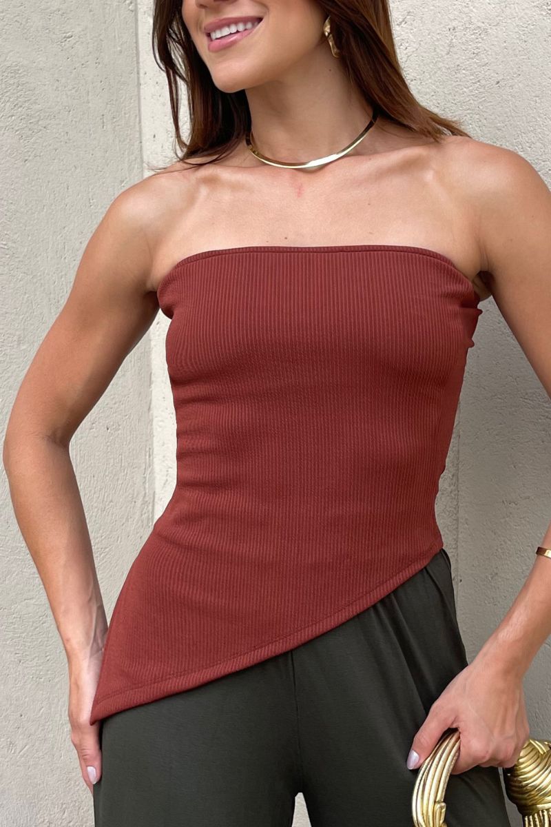 Blusa Alongada Decote Reto Canela